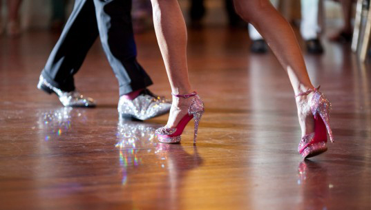 key-west-wedding_32_crystal-dancing-shoes-537x475